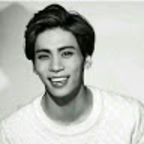 Meet your Posher, Jonghyuns - Picture 1 of 1